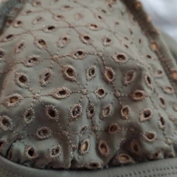 Bikini top eyelet army green large - Picture 3 of 7